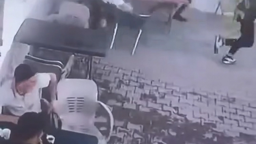 Malatya'daki 5.0'lik deprem kameraya böyle yansıdı!