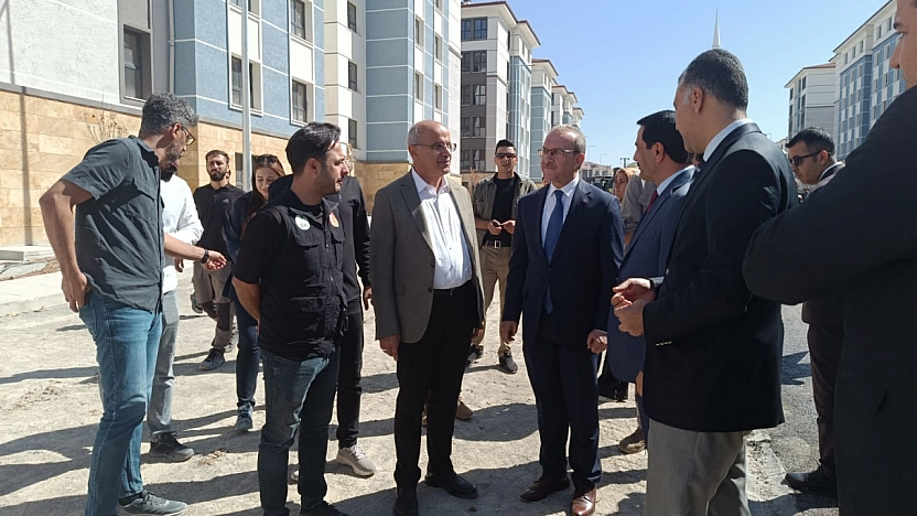 TOKİ şikâyetleri için yeni adres belli oldu: İşte Vali'nin açıkladığı WhatsApp numarası!