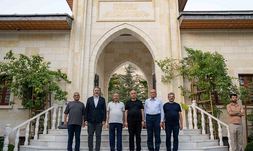 Malatya'ya tramvay ve yeni ulaşım vizyonu: Sami Er, İBB'nin uzman isimleriyle bir araya geldi