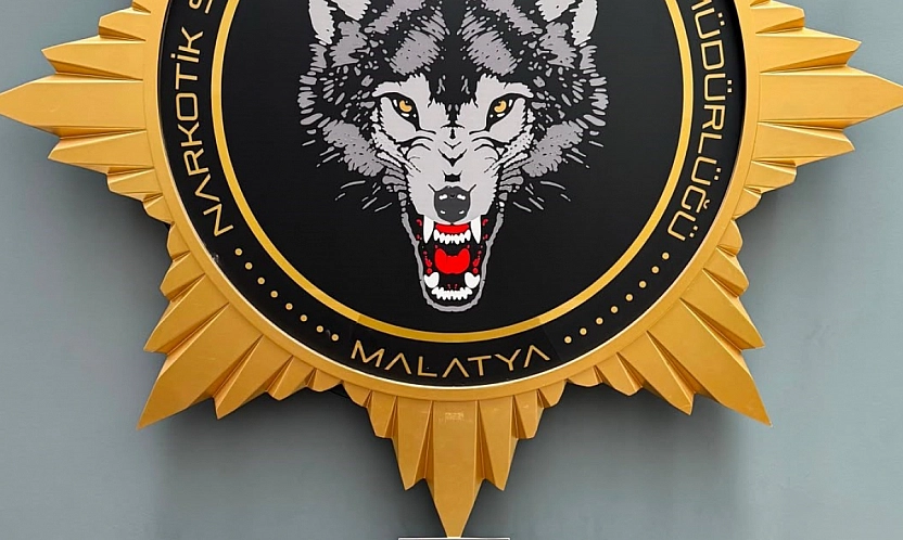Batıya zehir taşıyorlardı: Malatya'da midelerinde uyuşturucu ile yakalandılar…