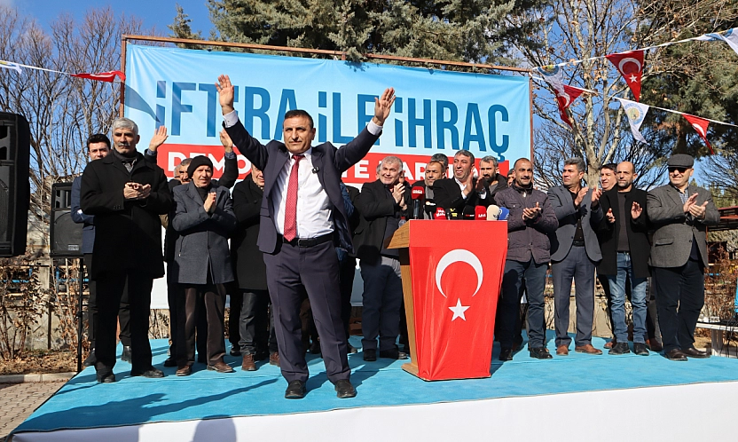 CHP'lİ Göçer Rest Çekti: 'Partiye zarar verenler ihraç edilsin'