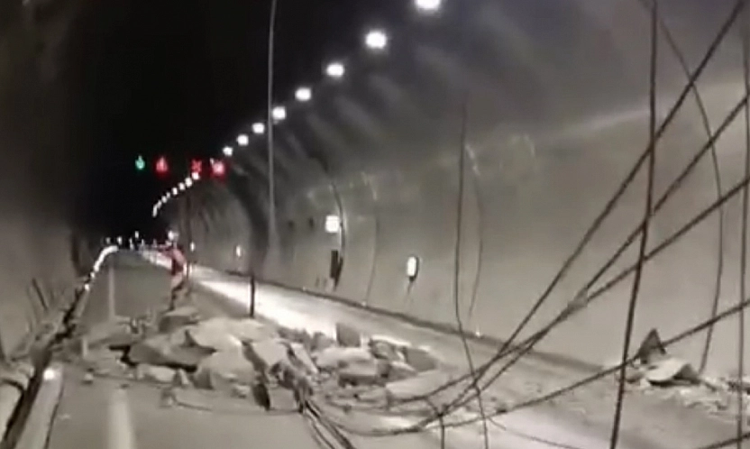 Erkenek Tüneli'nde göçük meydana geldi