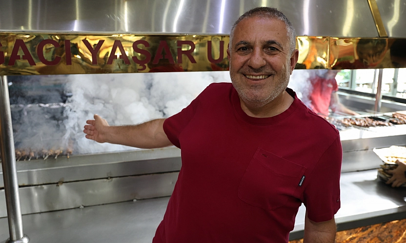 Kayısı, kebabı solladı! Adanalılar Malatya'nın sırasını hazmedemedi!