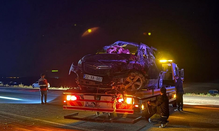 Kayseri-Malatya karayolunda otomobil takla attı: 11 yaşındaki çocuk öldü, 3 yaralı