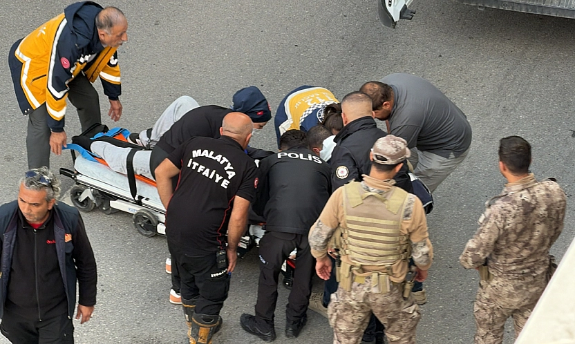 Malatya'da 16 yaşındaki genç alt geçide atladı!