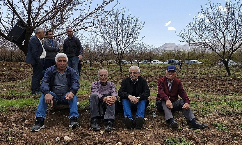 Malatya'da bankalar çiftçinin peşinde!! 2 yıl boyunca TARSİM ödeneklerini 'Bloke'lemişler…
