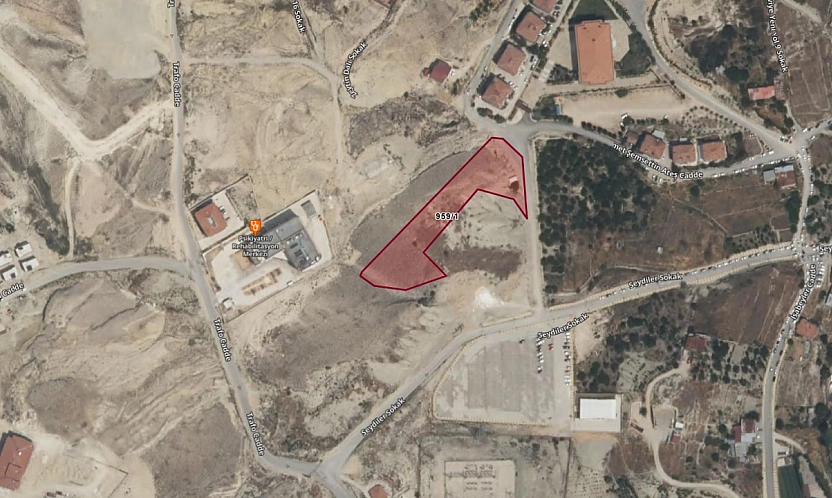 Malatya'da bir belediye milyonluk arsayı satışa çıkardı…!