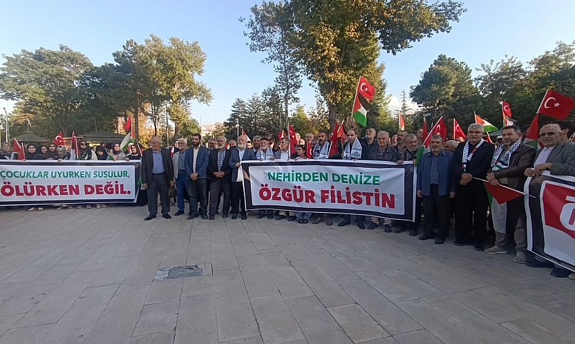 Müslümanlar sorumluluklarını yerine getirmiyor