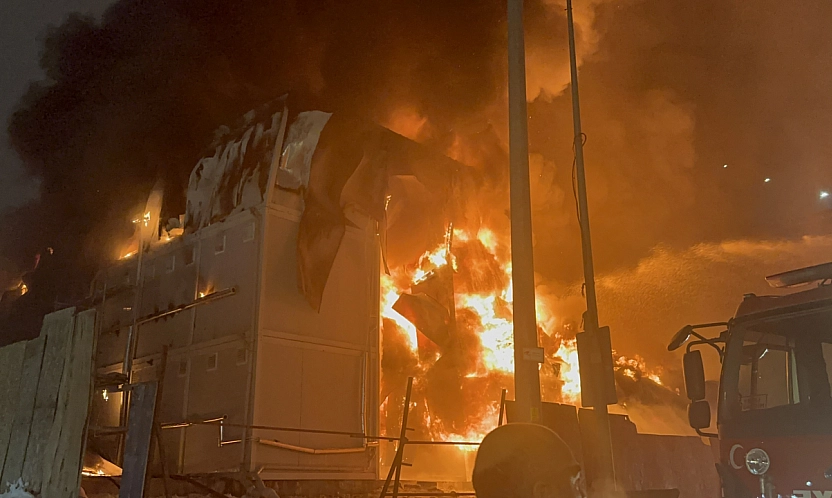Malatya'da büyük yangın! İşçiler canını zor kurtardı!