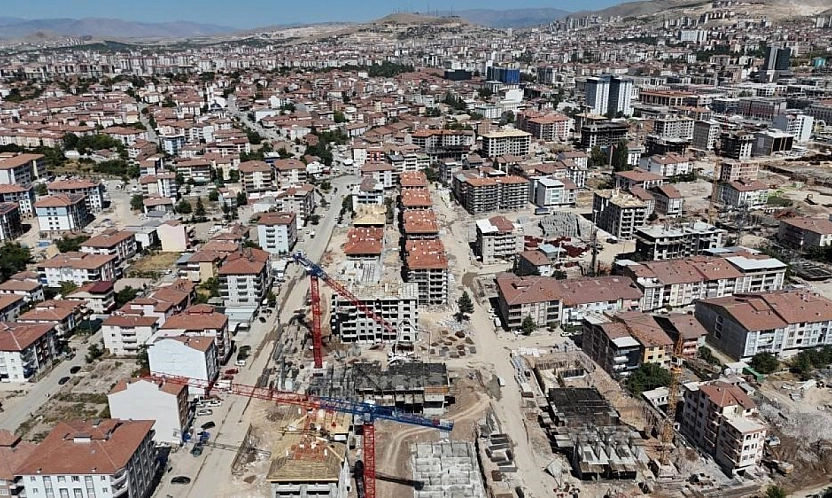 Malatya'da deprem enkazında 33,7 milyon TL'lik kamu zararı iddiası!