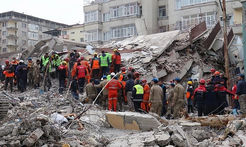 Malatya'da 27 canın hesabı soruldu: Müteahhit ve sorumlulara 13 yıl 9 ay ceza verildi