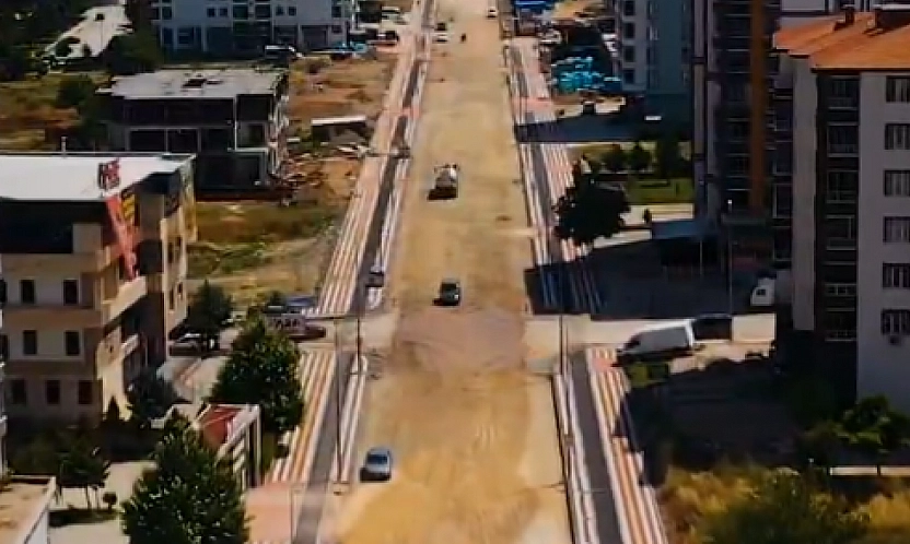 Malatya'da Fahri Kayahan ile Yüzakı birbirine bağlandı: 4 şeritli yol hizmete açıldı