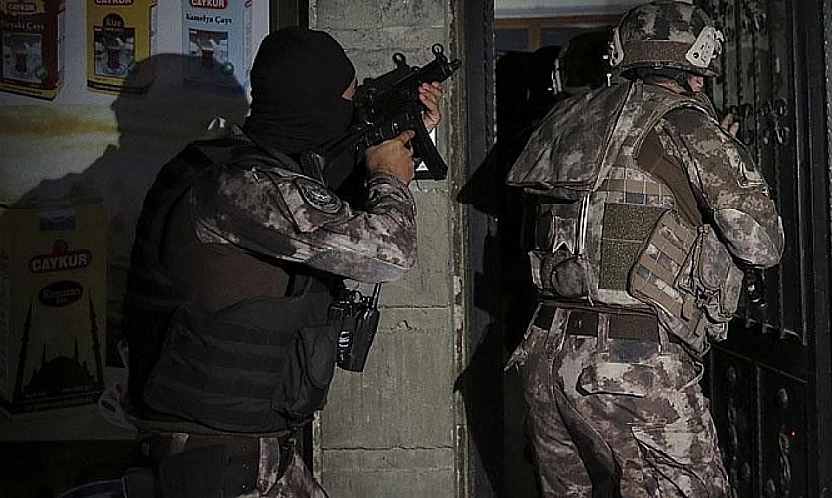 Malatya'da FETÖ'ye yönelik operasyon: 'Gaybubet Evleri' ve kriptolu iletişim ağları deşifre edildi