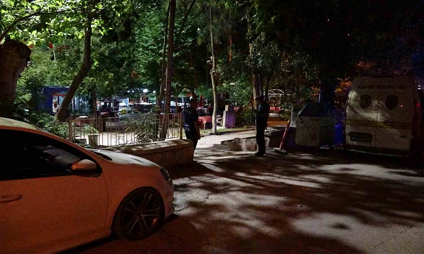 Malatya'da 2 ayrı silahlı saldırı: Birini parkta diğerini sokakta vurdular...