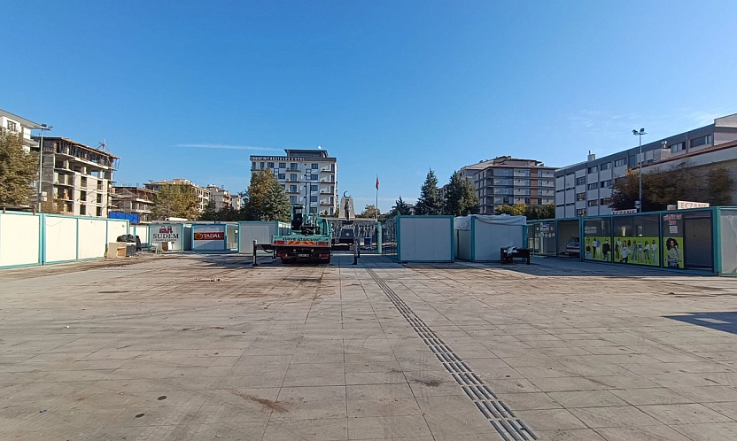Malatya'da konteyner çarşılar tek tek kaldırılıyor! Sıra Akpınar Kışla Esnaf Çarşısında!
