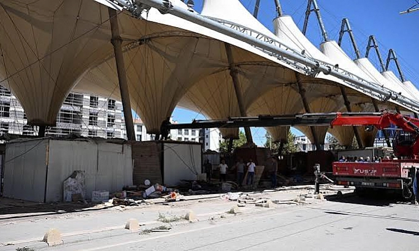 Malatya'da konteynerların ne zaman kaldırılacağını belli oldu