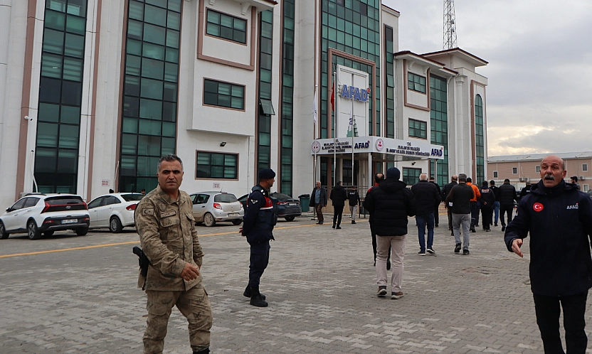 Malatya'da sanayi esnafı isyanda: 30 metrekarelik alana mahkum edildiler