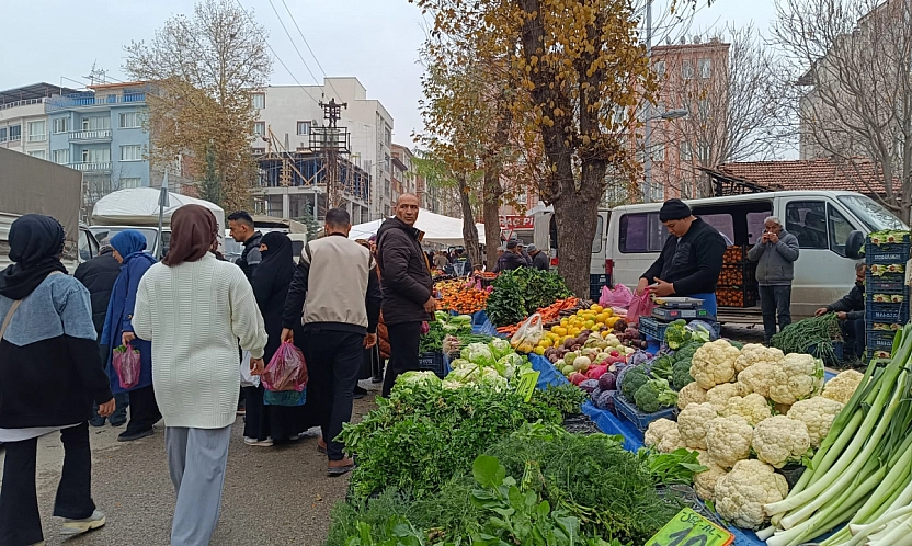 Malatya'da soğuk hava pazar fiyatını etkiledi: Sebze ve meyve cep yaktı!