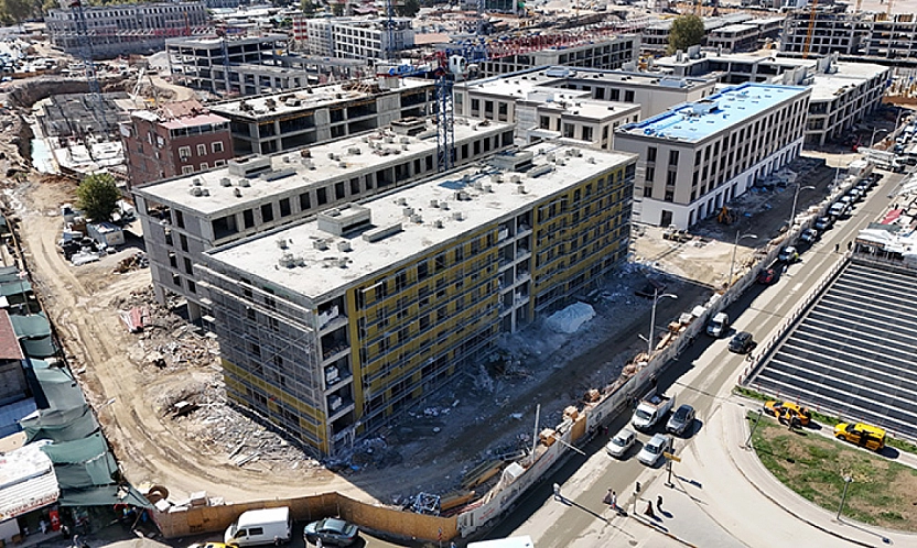 Malatya'da Sorunlar Makyajla Gizleniyor | Betonu Boyayarak Sorun Çözülmez