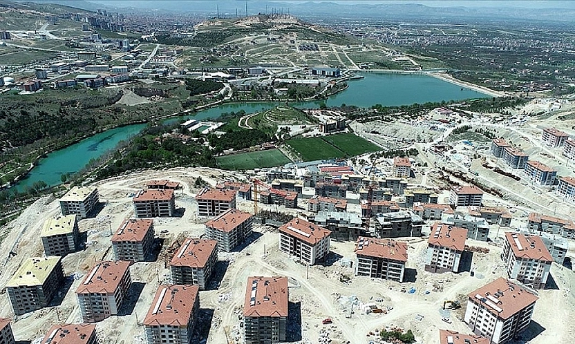 Malatya'da sosyal konut dediler, 4 milyon TL'lik borç çıkardılar