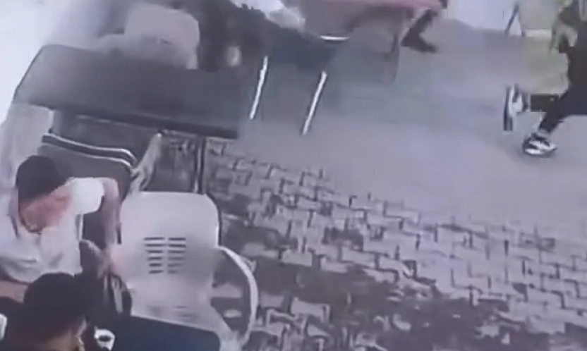 Malatya'daki 5.0'lik deprem kameraya böyle yansıdı!