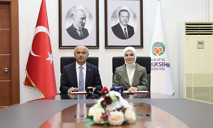 Malatya'ya dev yatırım: Engelsiz Yaşam Merkezi için imzalar atıldı