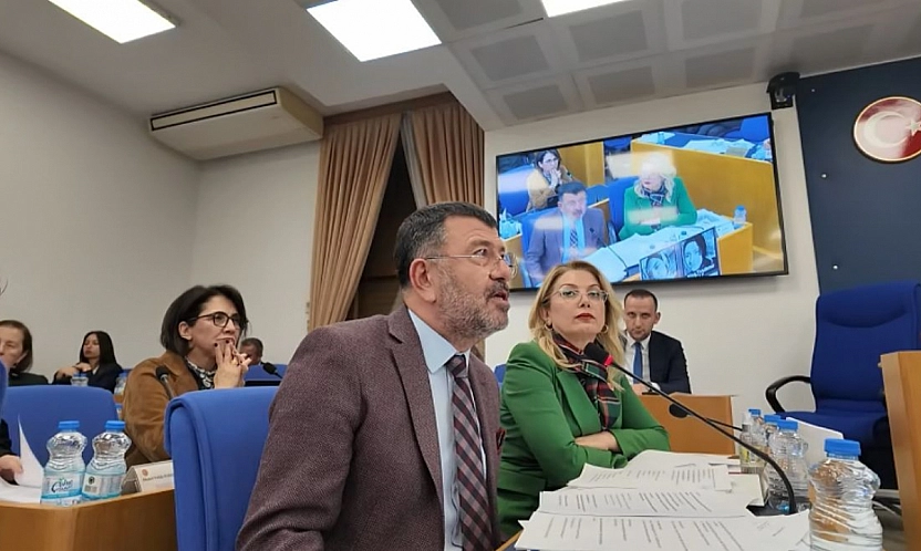 Rekabeti bir kenara bıraktı: Ağbaba'dan rakibine destek talebi!