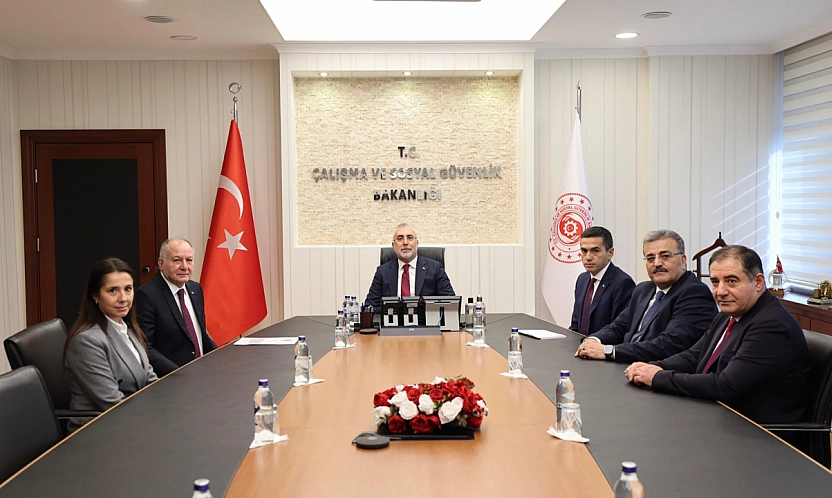 Zarf açıldı: Asgari ücret rakamı belli oldu!