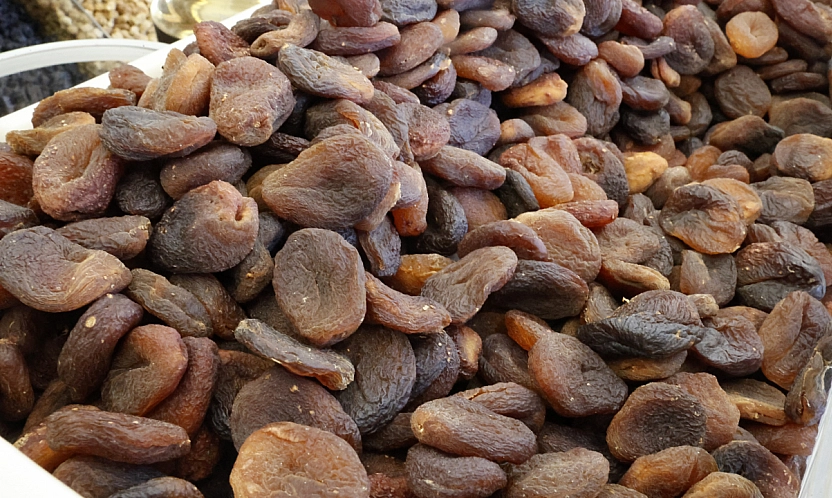 Zirai don yüzde 24 azalttı: Malatya'da kuru kayısı yüz güldürmedi