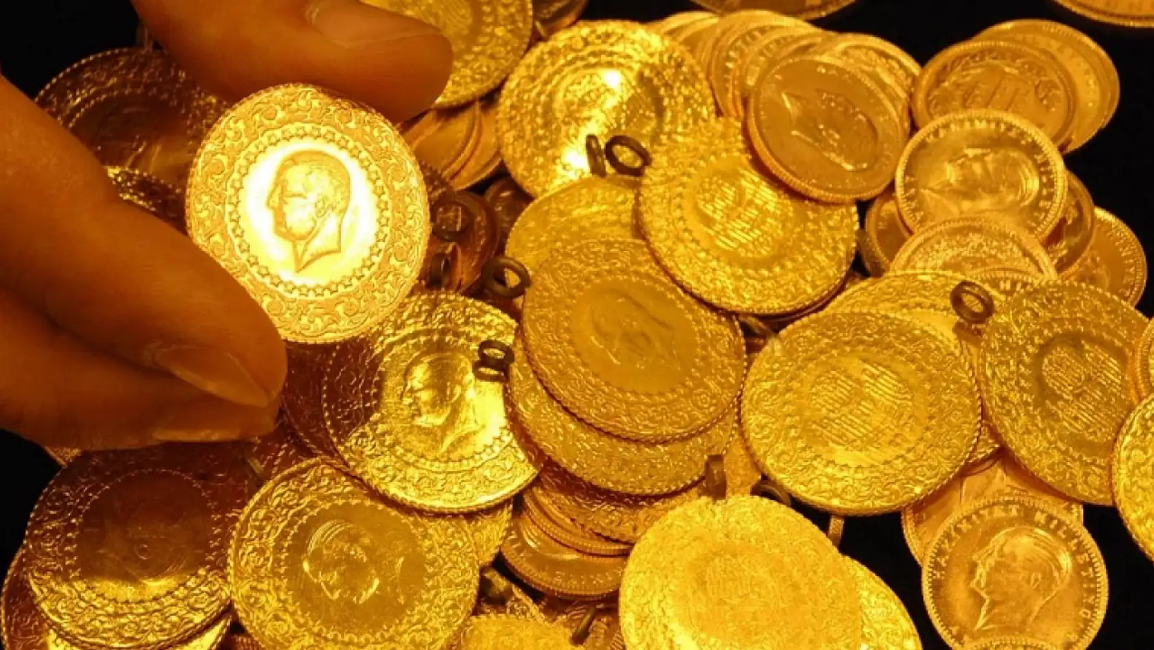 Altın'da fiyatlar inişli-çıkışlı devam ediyor