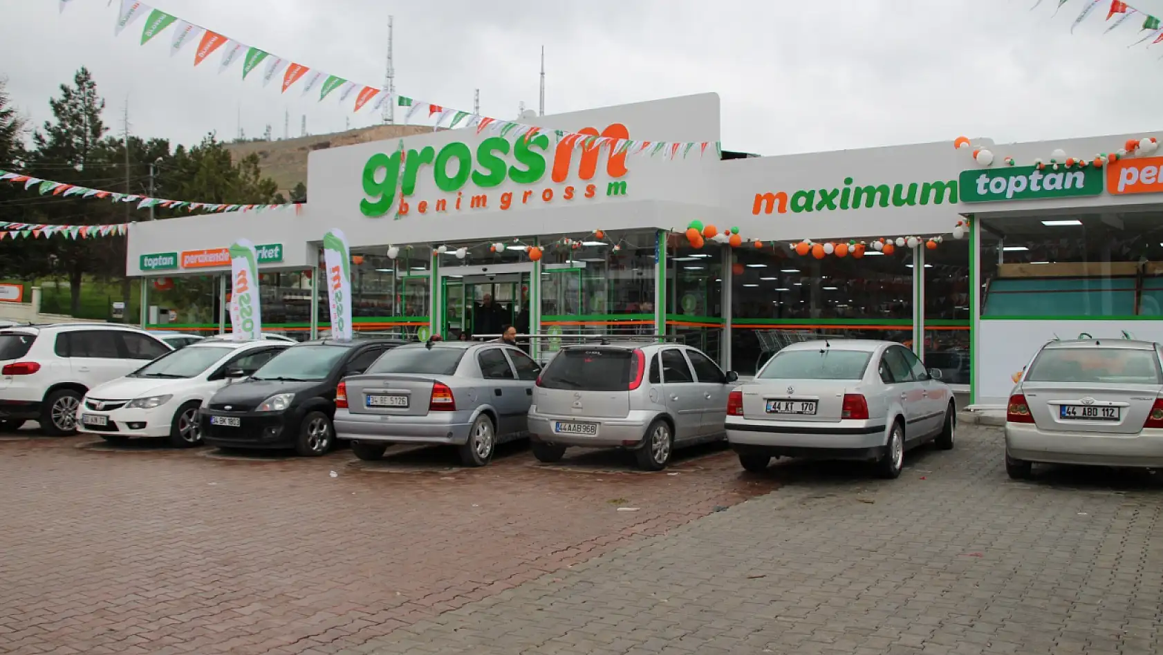 Grossm Market Malatyalılara Kapılarını Açtı!