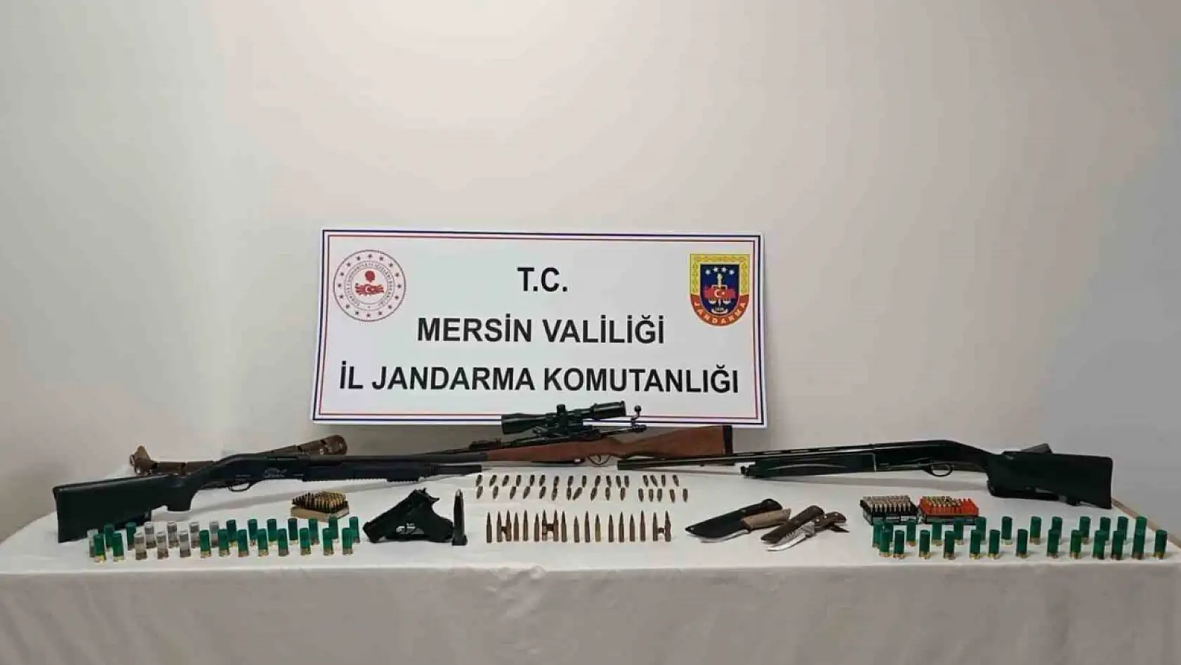 Mersin'de silah kaçakçılarına darbe