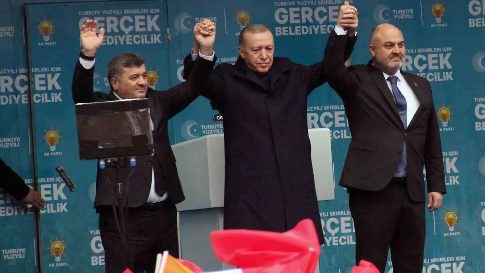 Erdoğan, safları sıklaştıracak mı?