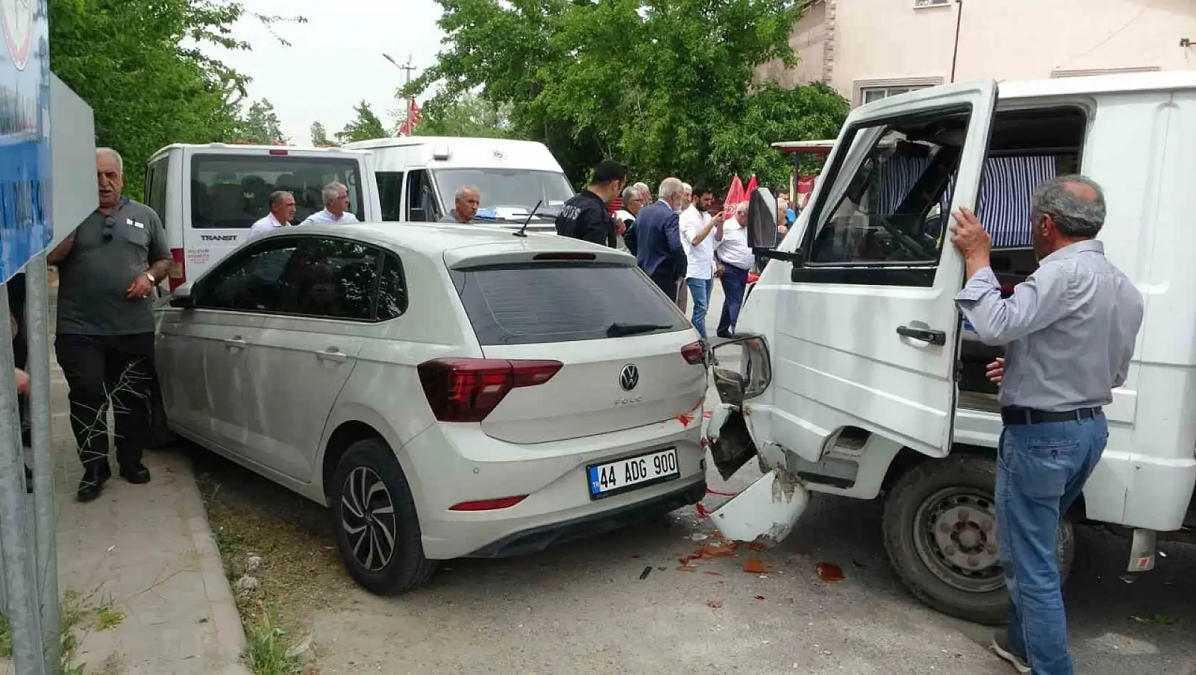 Malatya'da 4 dört aracın karıştığı kaza