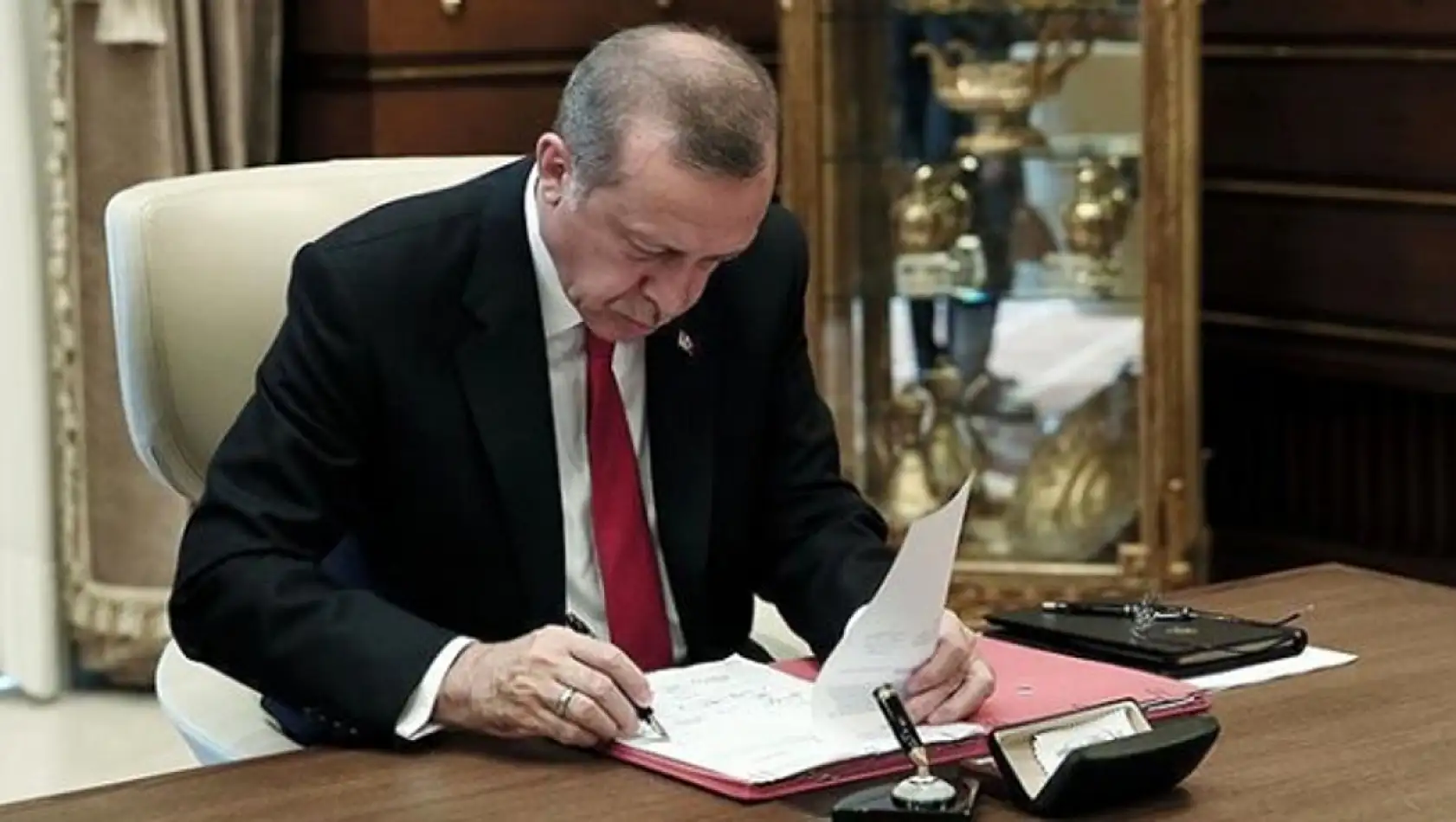Erdoğan, Sülük'ü affetti