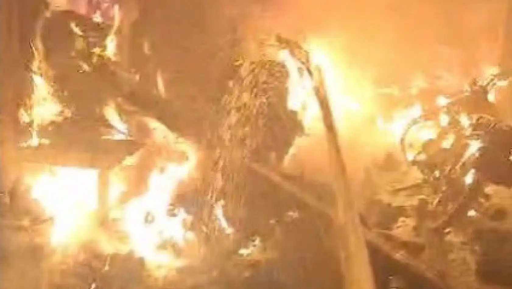 Kahramanmaraş'ta ev yangını