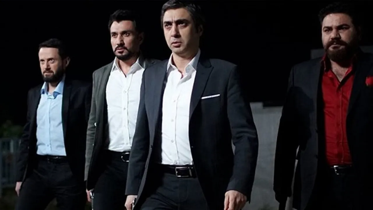 Kurtlar Vadisi'nin Geri Dönüyor Yayın Kanalı ve Detaylar Belli Oldu! Adı kaos mu?