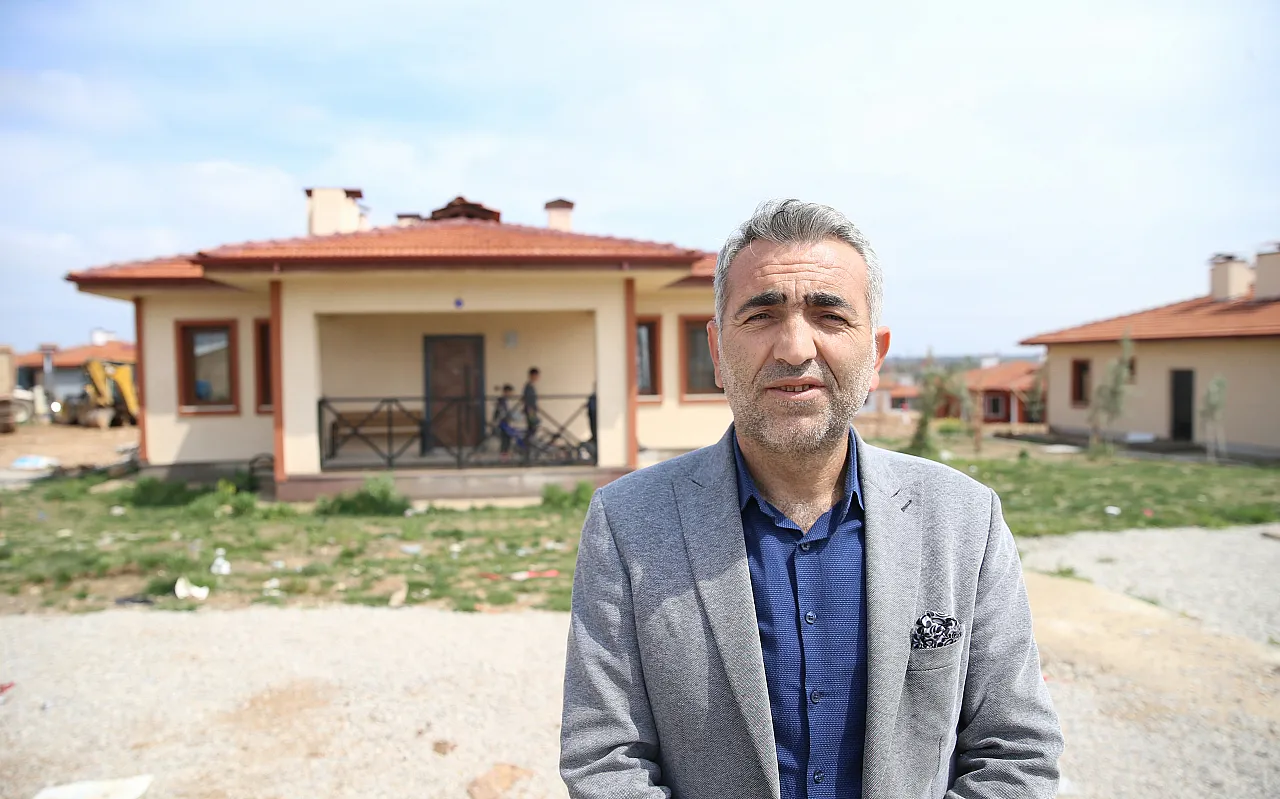 Malatyalı depremzedelerin evlerinde ilk bayramı!