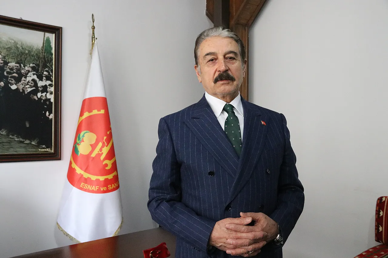 Malatya'da 3 bin 200 esnaf konteynerde!