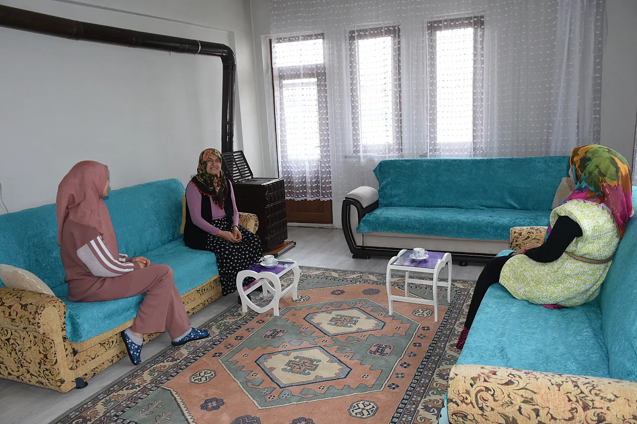 Yaşarken 'ölü' gösterdiler