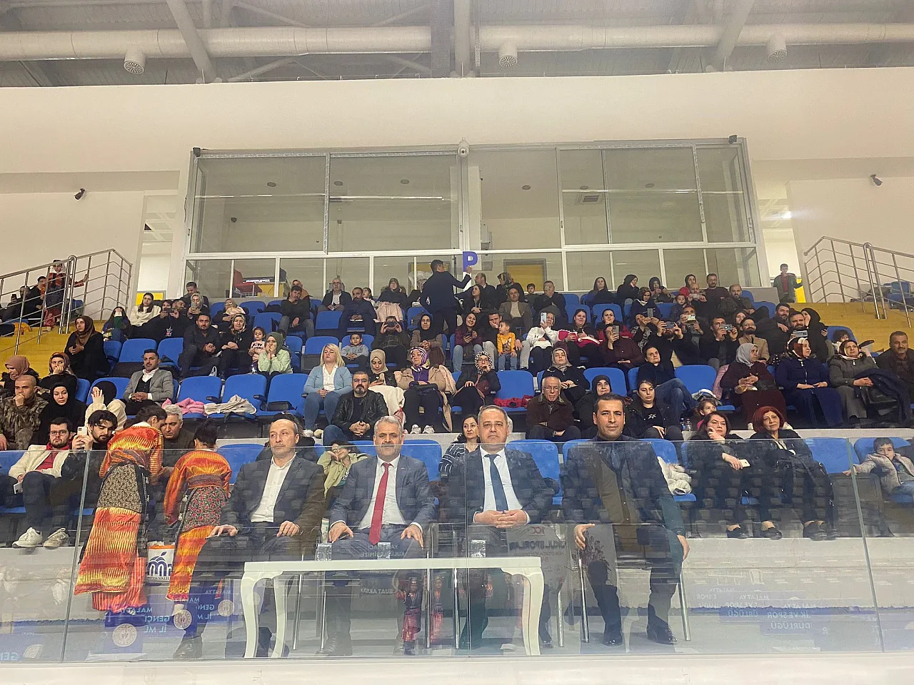 Halk oyunlarında ikincisi oldu