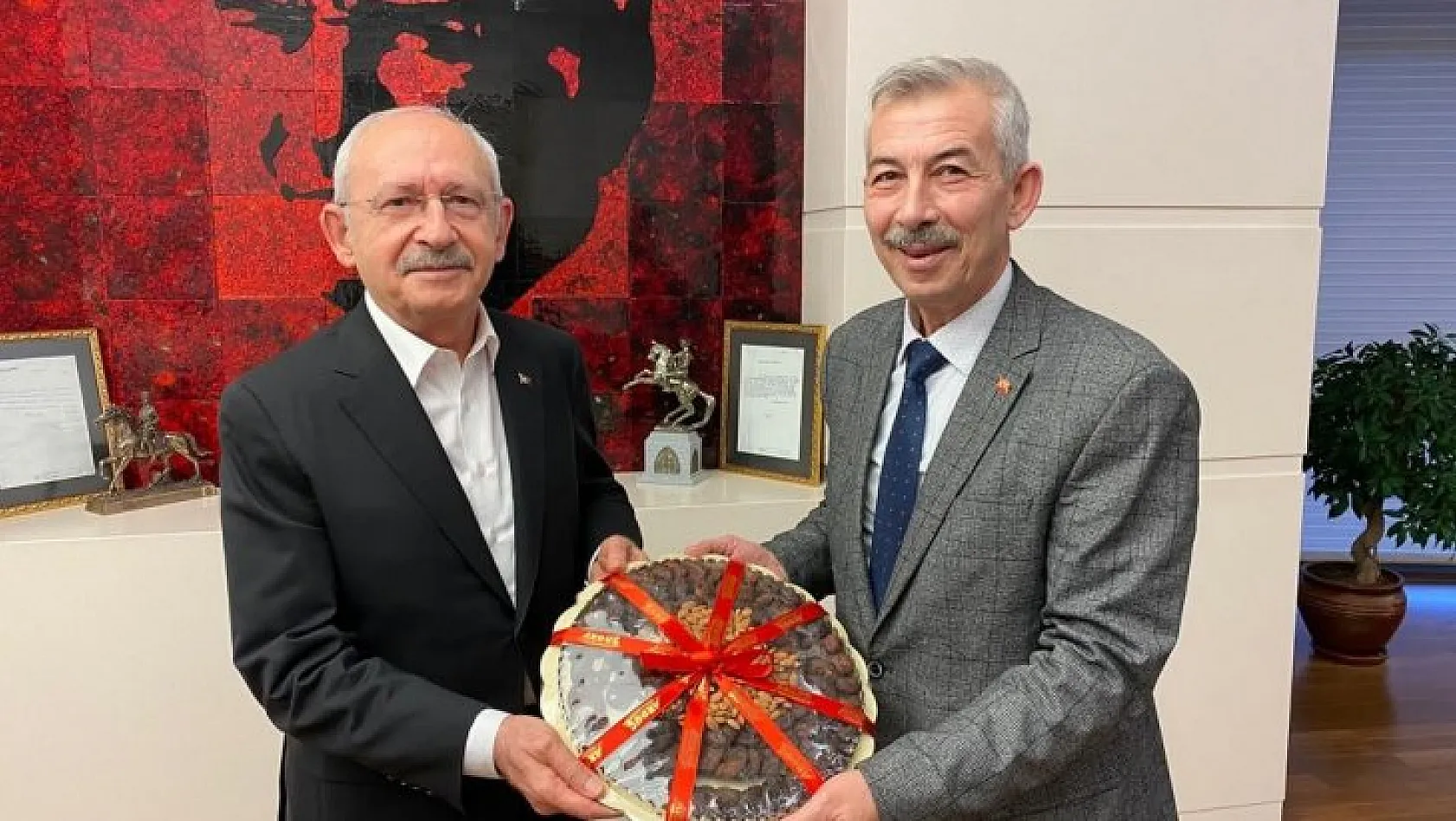 Cömertoğlu'dan Kılıçdaroğlu'na ziyaret