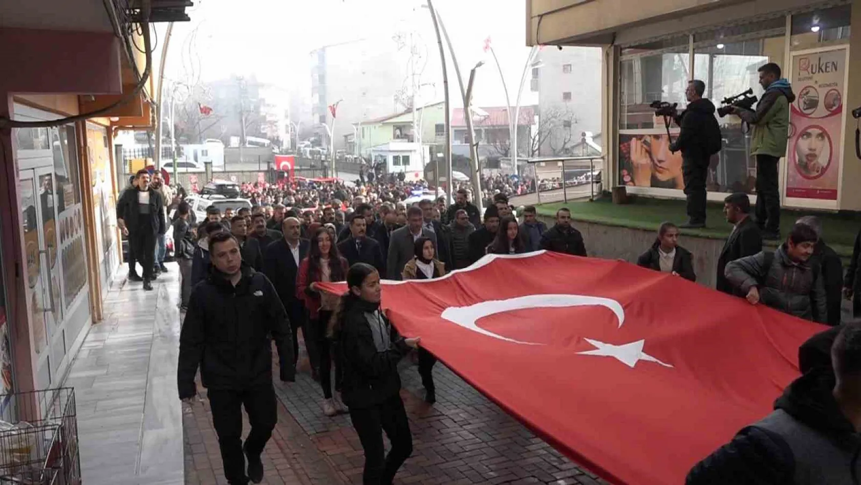 Diyarbakır'da PKK'ya lanet!