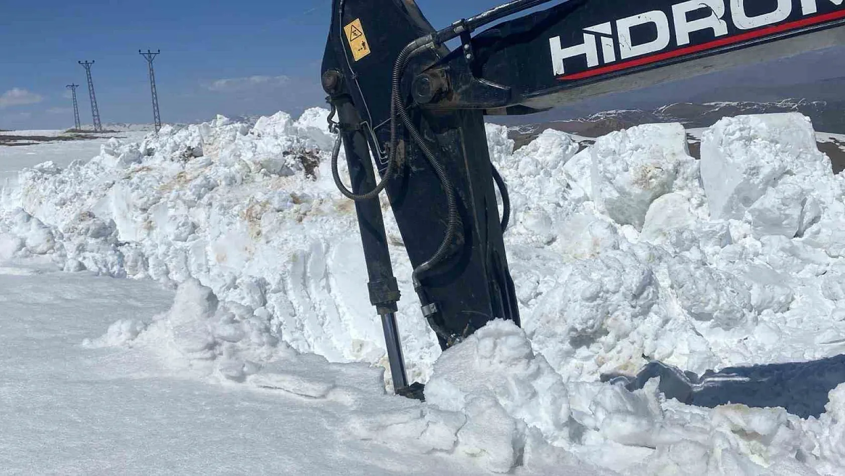 Doski Vadisi'nde kar kalınlığı kaç metreyi buldu!