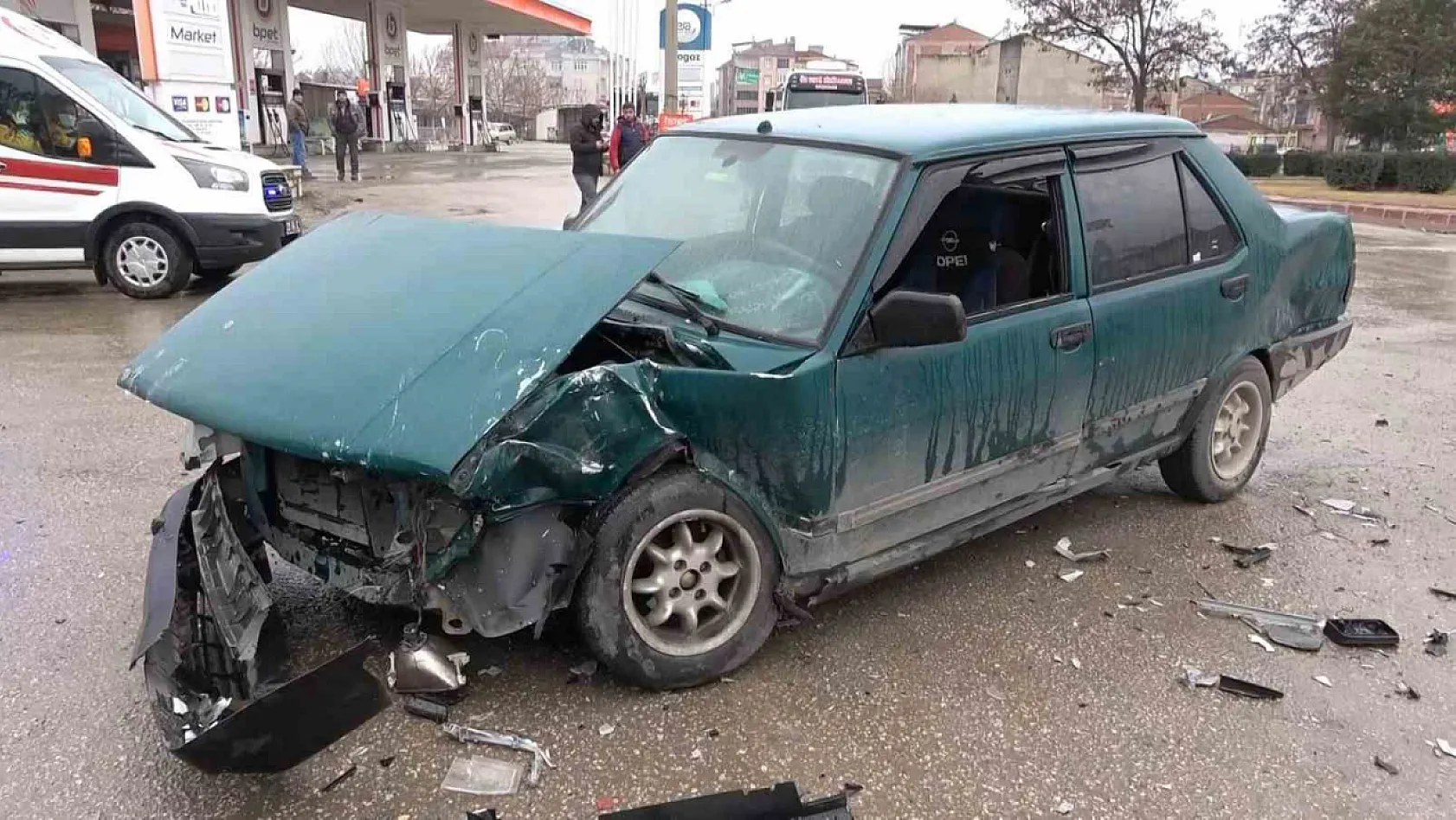 Elazığ'da trafik kazası3 yaralı