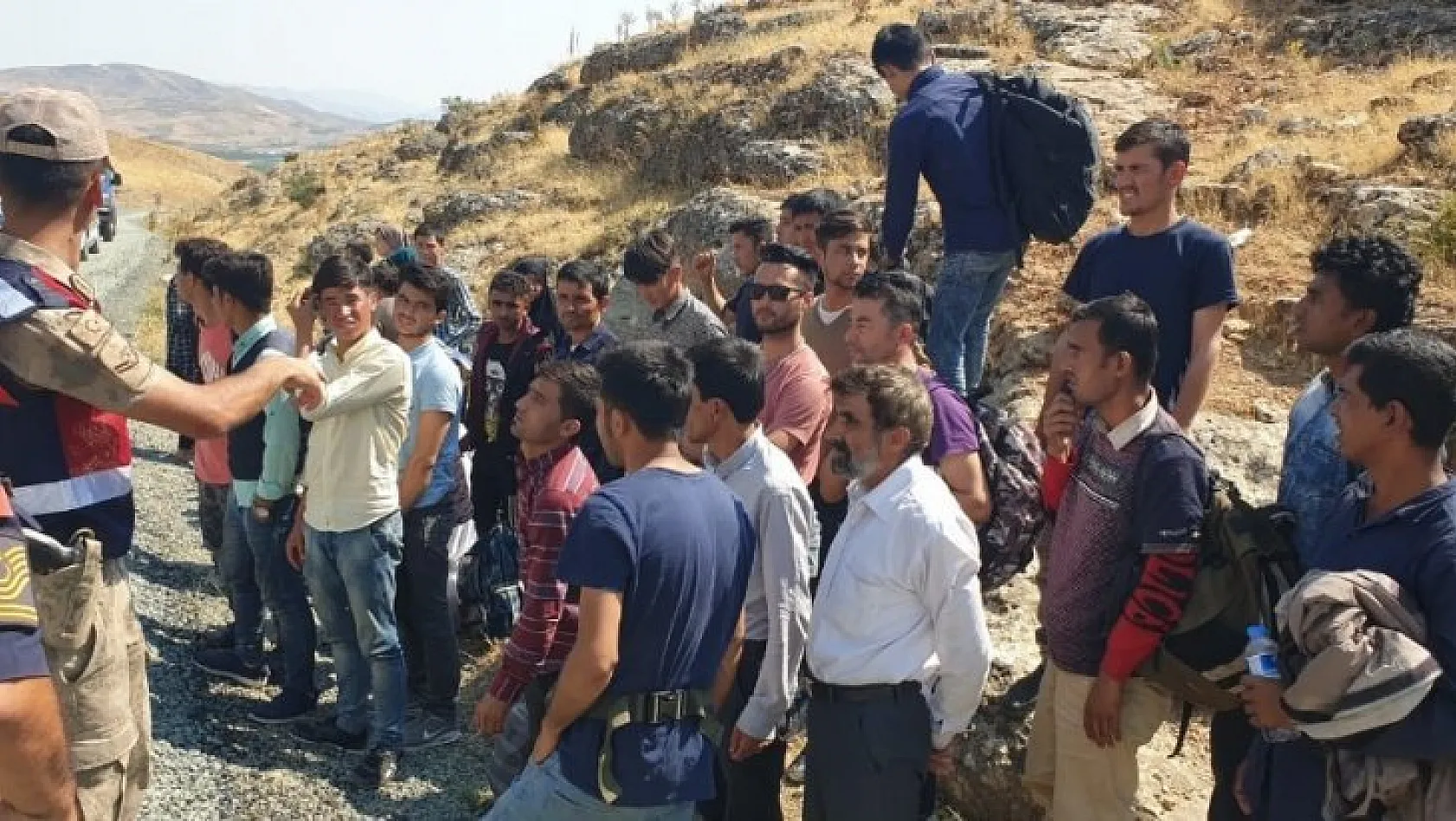 39 kaçak göçmen yakalandı