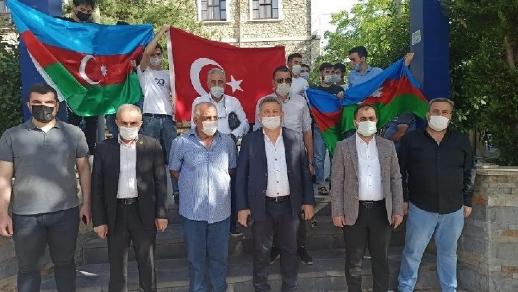 Azerbaycan'a destek