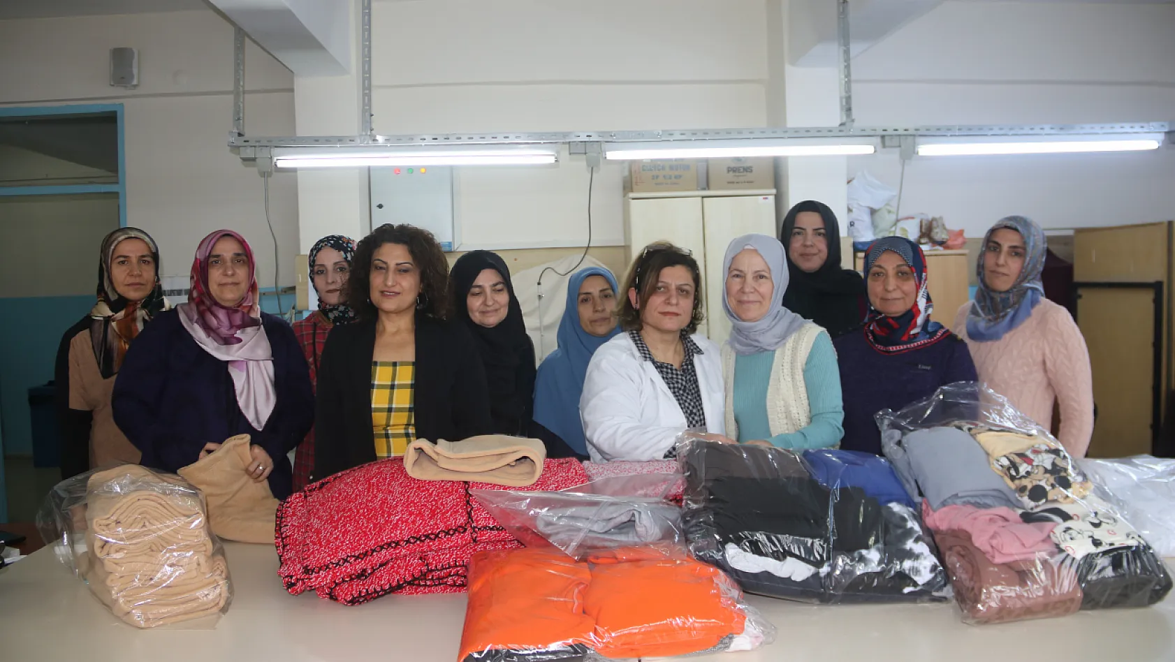 Malatya'da kadınlar, Gazze için çalıştı!