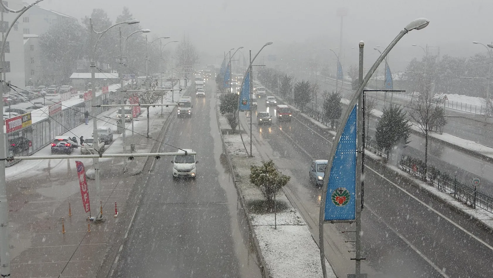 Malatya'da kar yağısı etkili oluyor