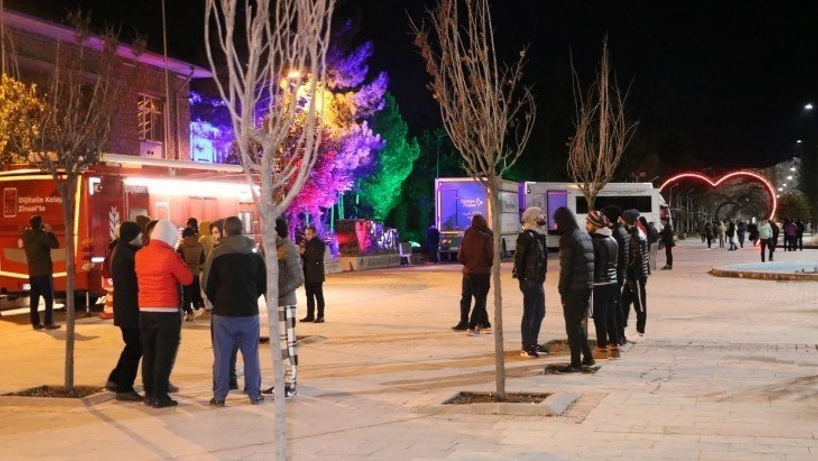 Malatya'daki deprem Elazığ'da kuvvetli hissedildi